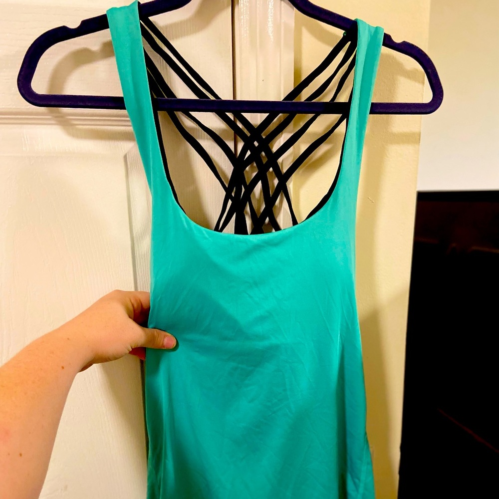 Bringing Sexy Back!!! 😍 Workout Top 💪🏽